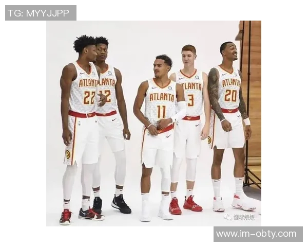 小里评论科林斯合同价值与被吹杨的高薪形成鲜明对比 小里评论科林斯合同价值与被吹杨的高薪形成鲜明对比