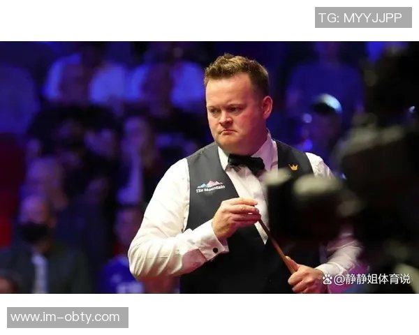 墨菲半场火力全开11投7中三分命中率高达50狂砍22分3篮板